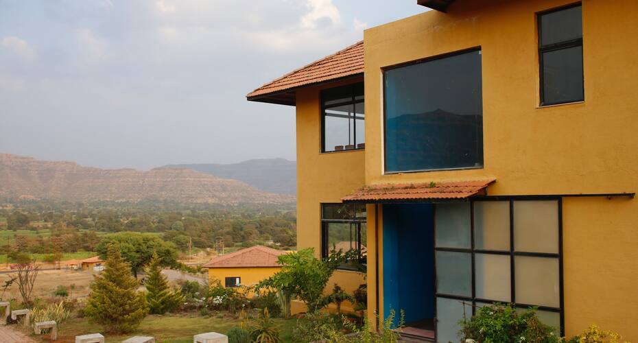 The Yellow Retreat, Wai 3